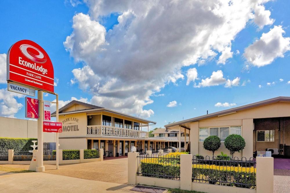 Econo Lodge Park Lane Бандаберг Екстериор снимка