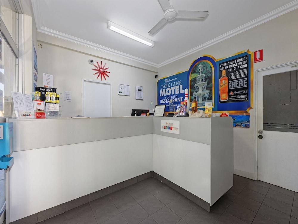 Econo Lodge Park Lane Бандаберг Екстериор снимка