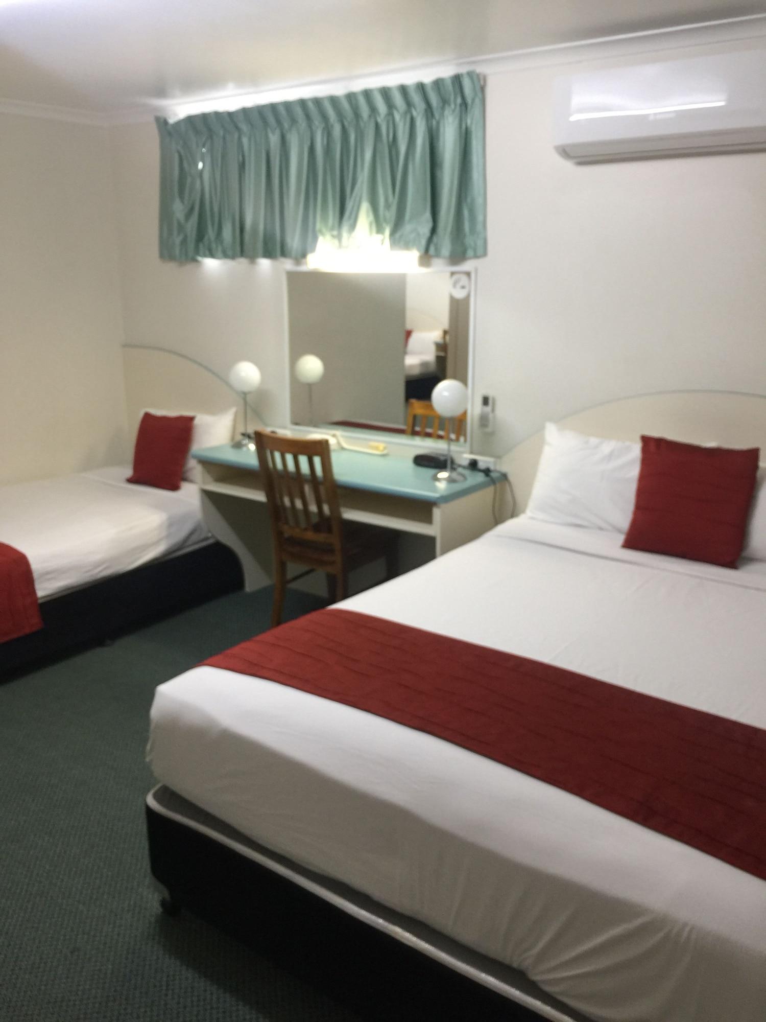 Econo Lodge Park Lane Бандаберг Екстериор снимка