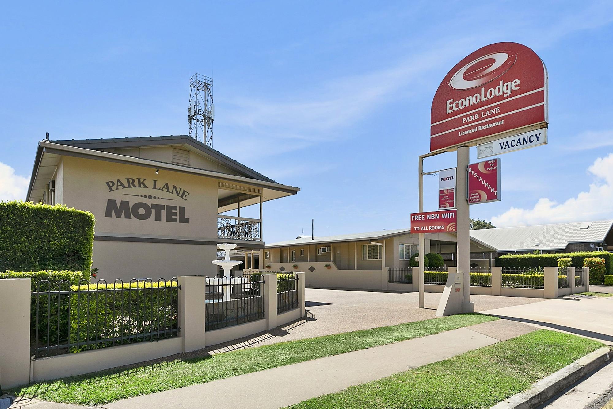 Econo Lodge Park Lane Бандаберг Екстериор снимка