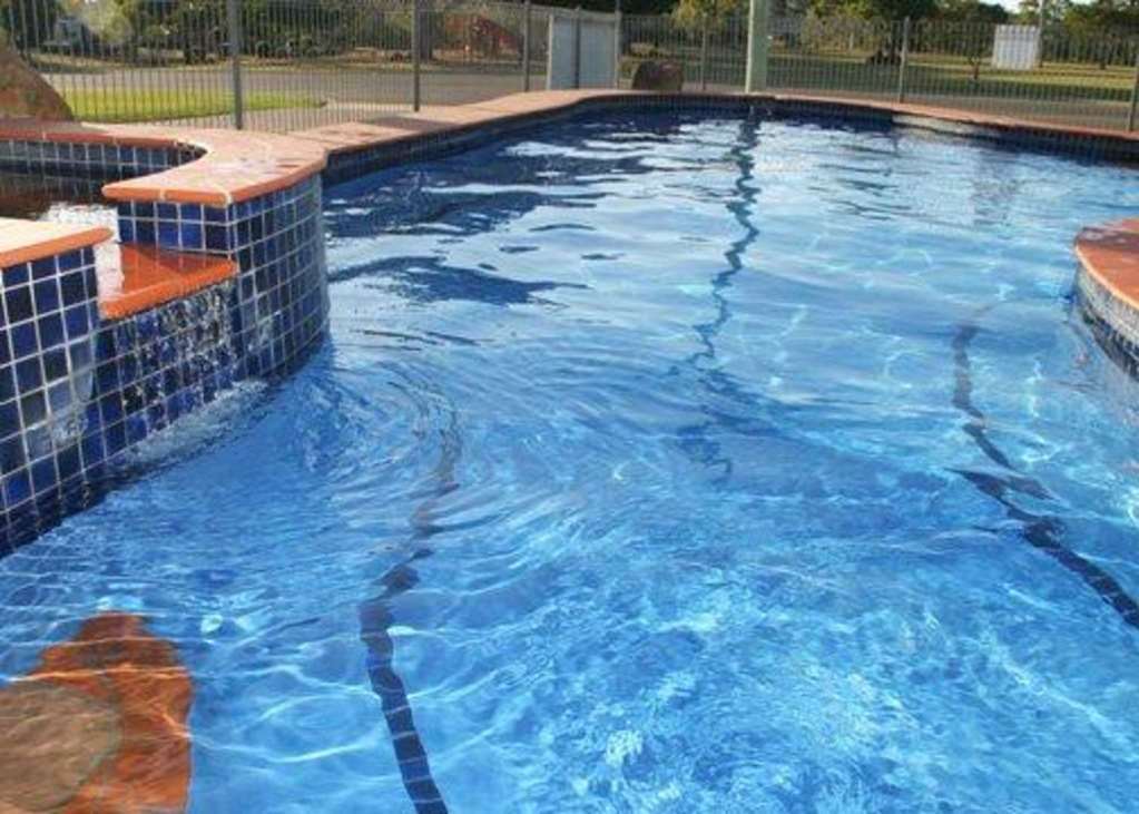 Econo Lodge Park Lane Бандаберг Екстериор снимка